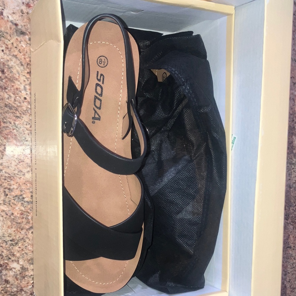 Soda Women's Black Tan Sandals